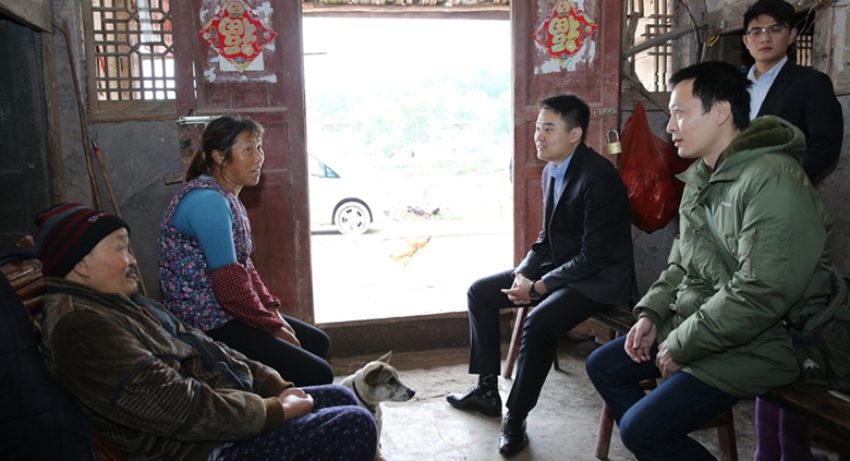 2016年永逸集团积极响应政府精准扶贫项目，结队帮扶孟桥村，除了捐资还帮助孟桥村新建了80平方米的村民文化活动中心